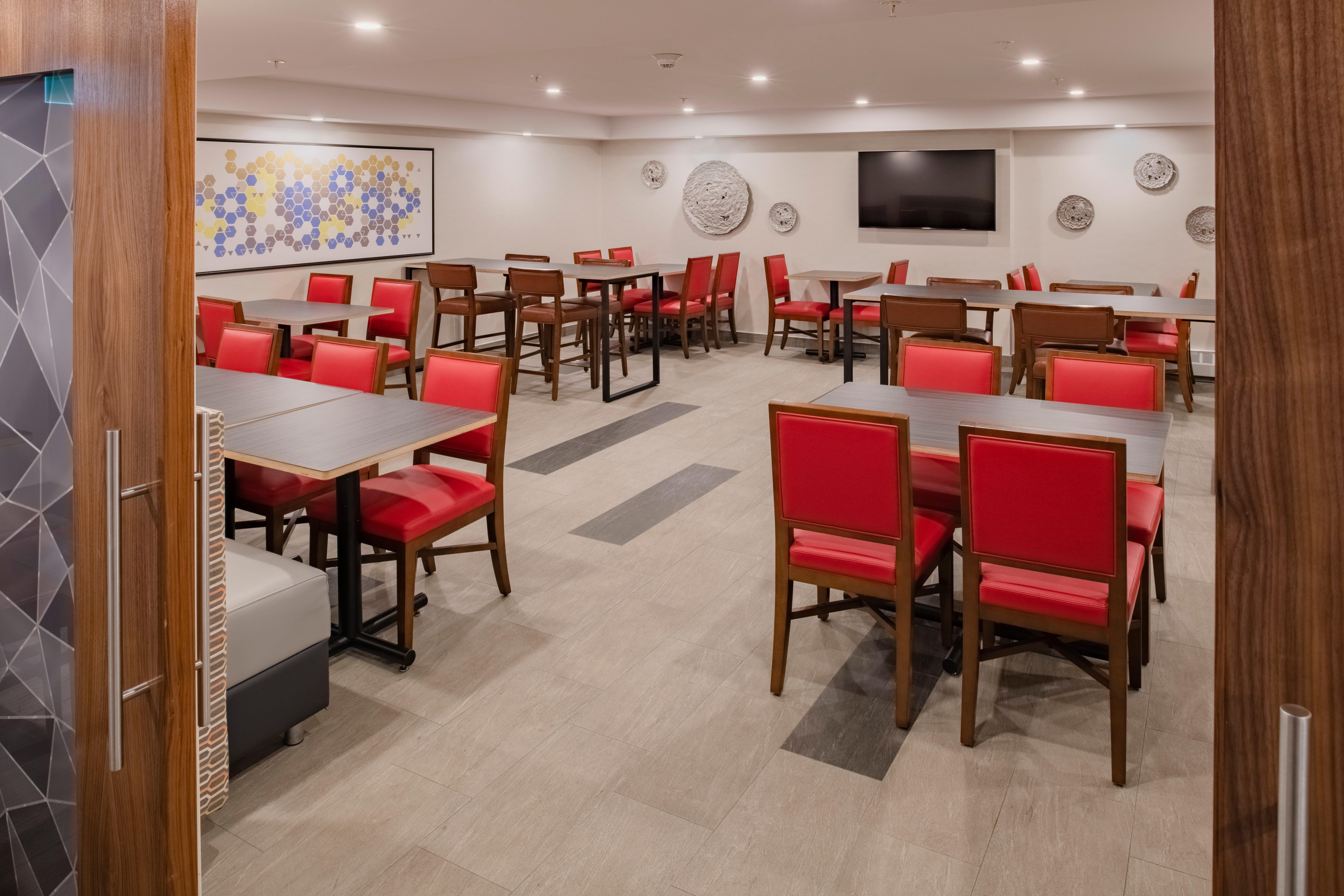 Holiday Inn Express & Suites Halifax - Bedford By Ihg Exterior photo
