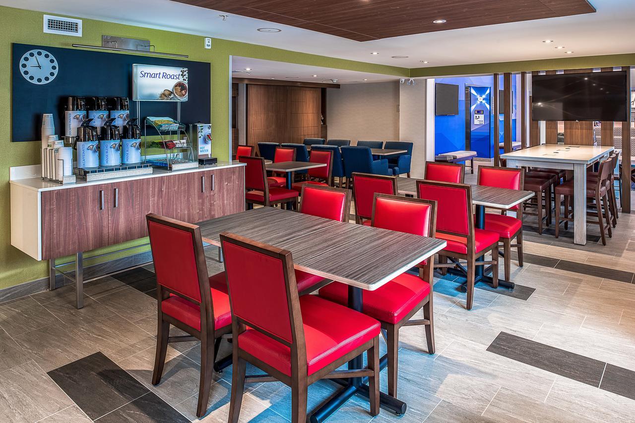 Holiday Inn Express & Suites Halifax - Bedford By Ihg Exterior photo