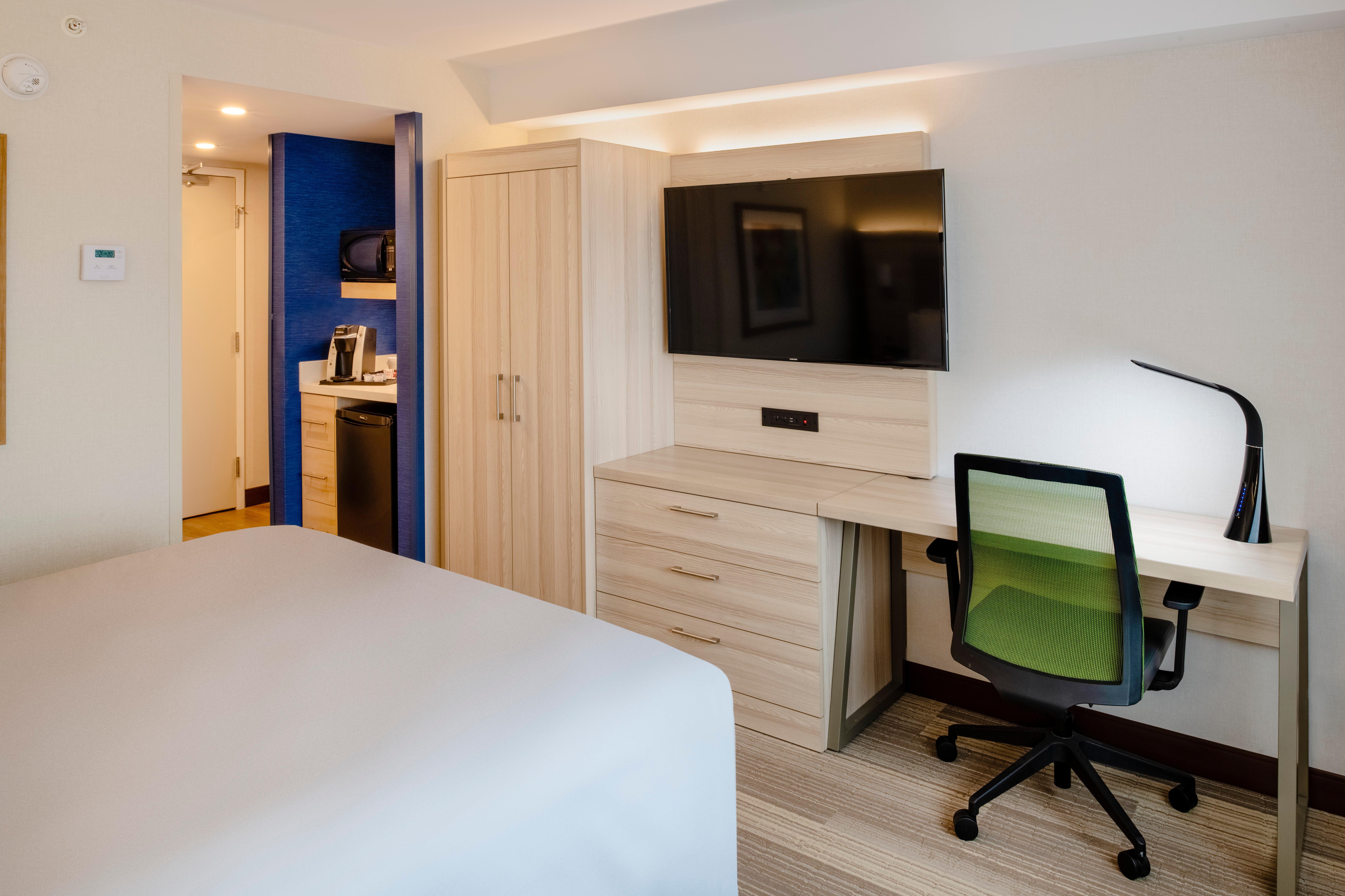 Holiday Inn Express & Suites Halifax - Bedford By Ihg Exterior photo