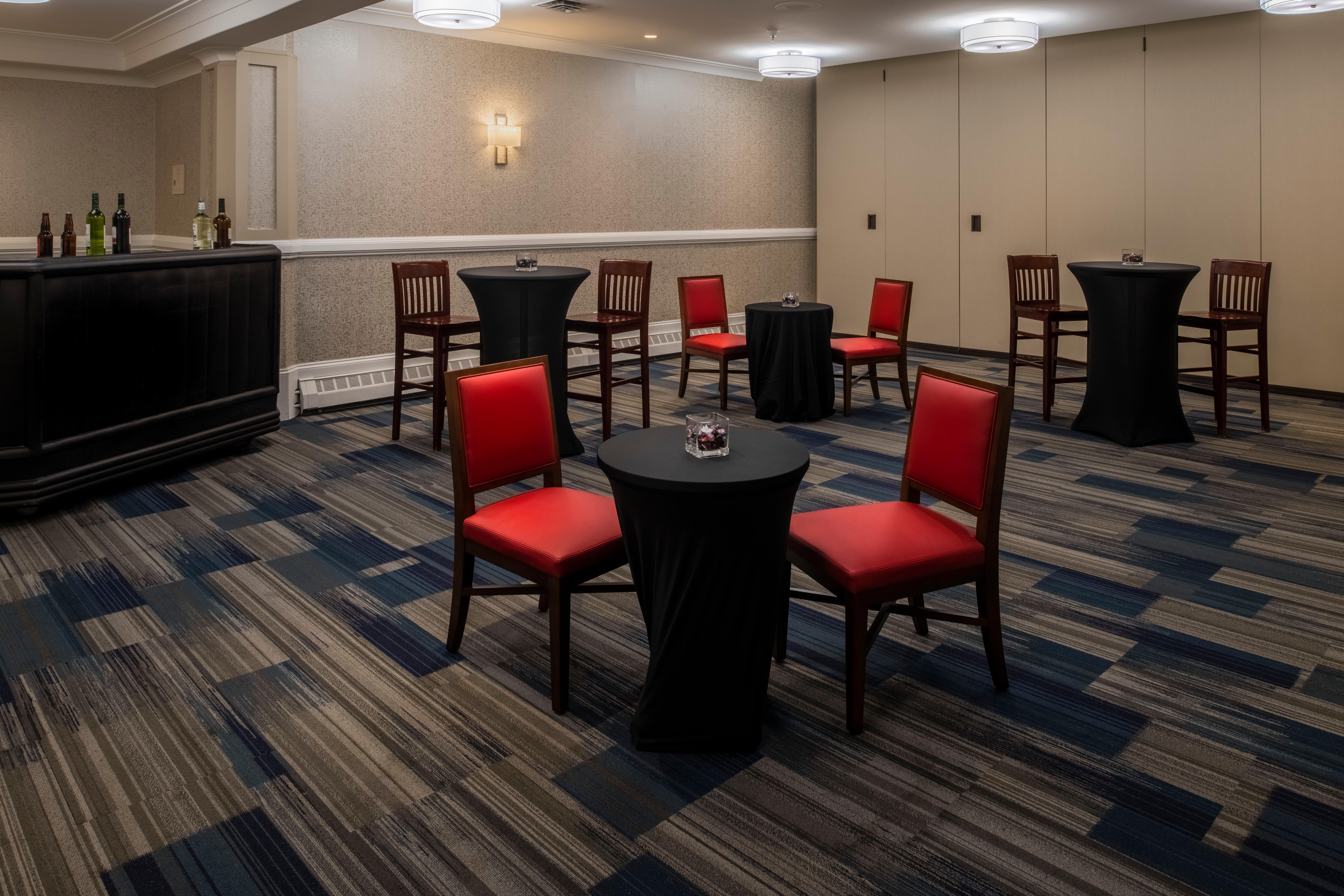 Holiday Inn Express & Suites Halifax - Bedford By Ihg Exterior photo