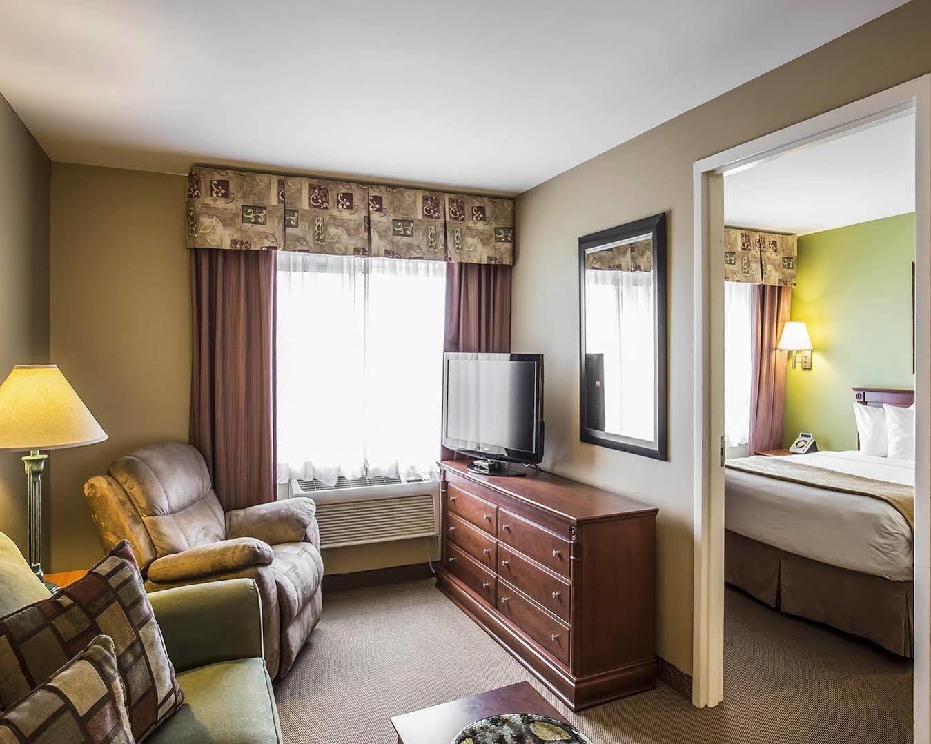 Holiday Inn Express & Suites Halifax - Bedford By Ihg Exterior photo